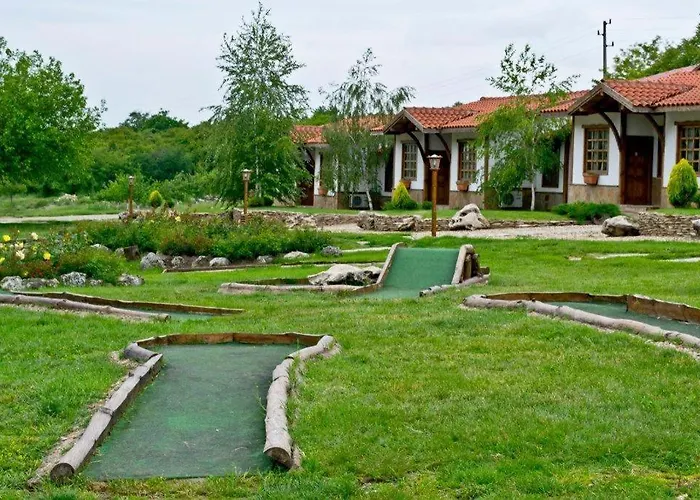 за каравани и кемпери барите - Caravan Pitch Park Barite Campsite Varna